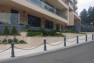 Liveni stubići za parking ALU