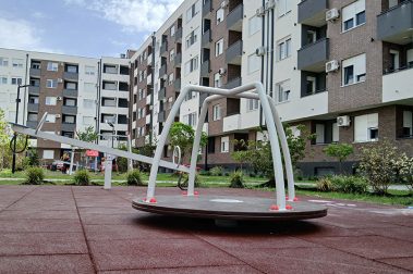 Vrteška sa rukohvatima ACTIVE SPIN